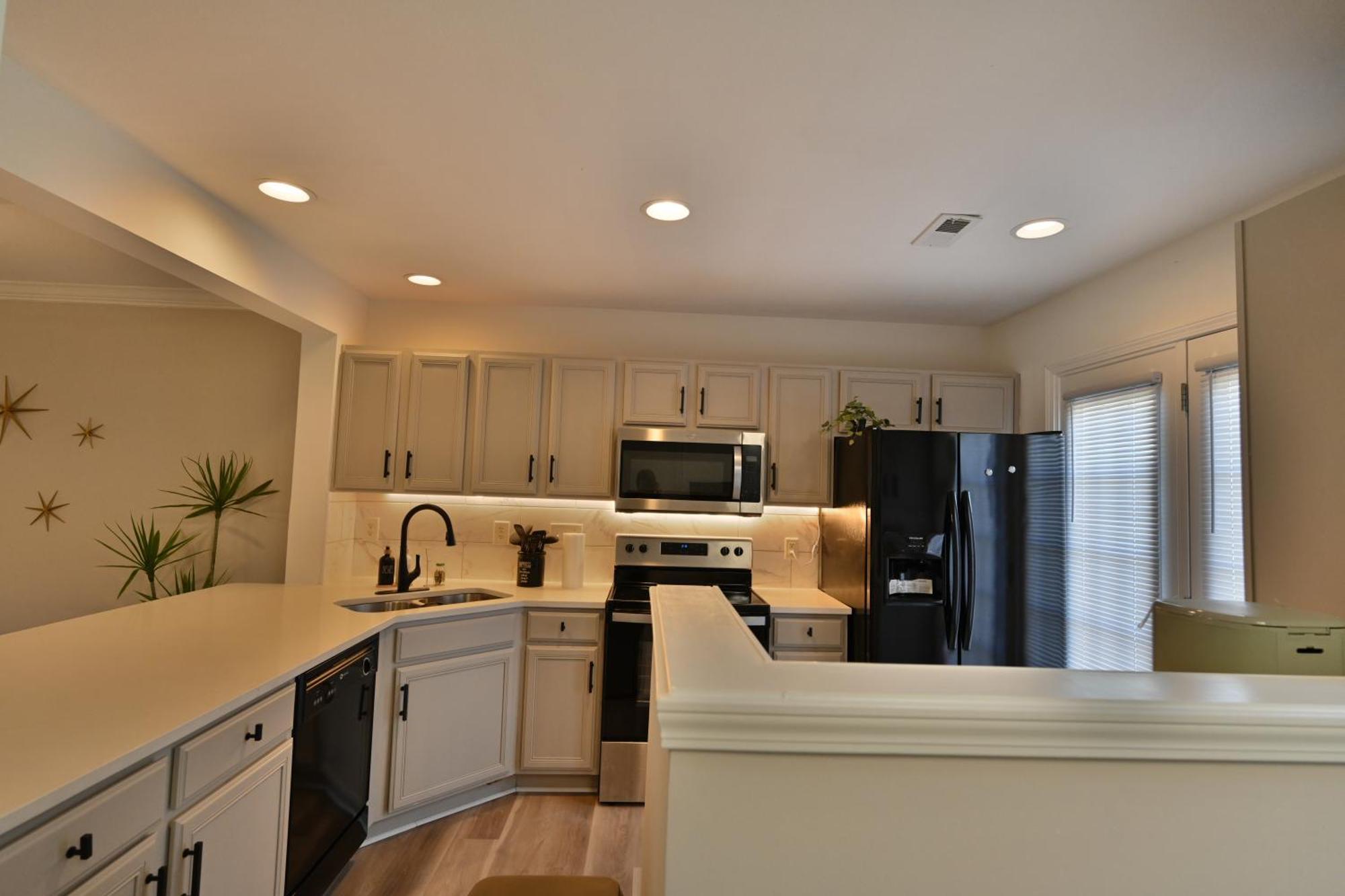 Appartamento Amazing Renovated Townhouse Greensboro Esterno foto